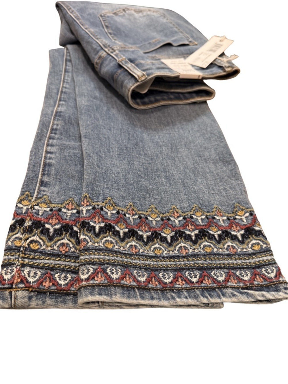 Tribal Audrey Crop Jeans Embroidered Hem NWT Sz 6 - Picture 6 of 7